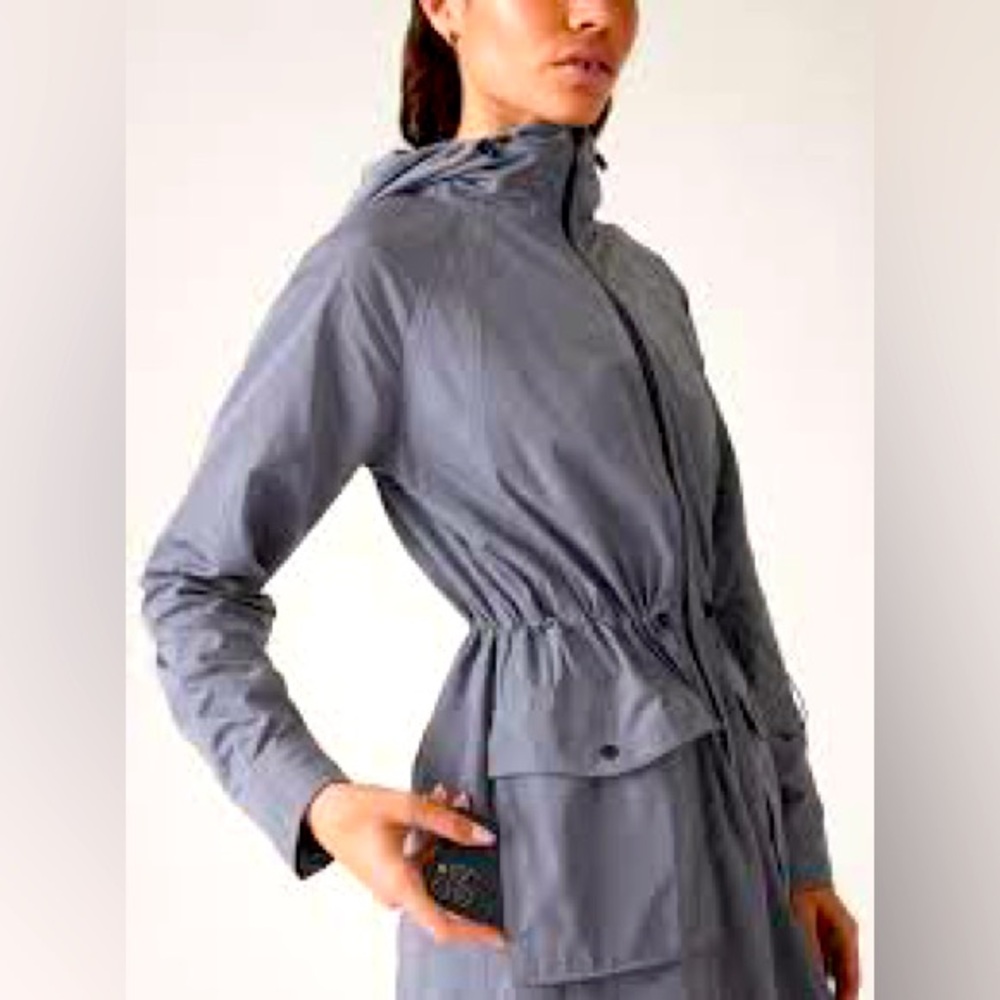 Athleta EVERYDAY ANORAK, size M, new with tags